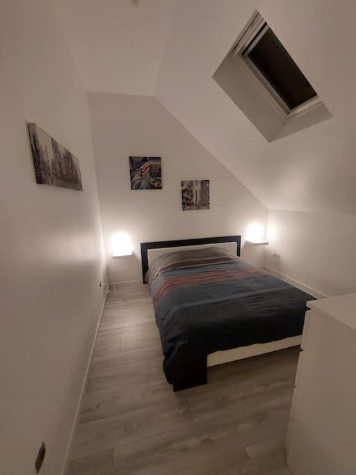 Maison Calme Proche De La Cite Des Loisirs Amneville Exterior photo